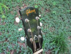 [1952 Gibson SJ Headstock Front]
