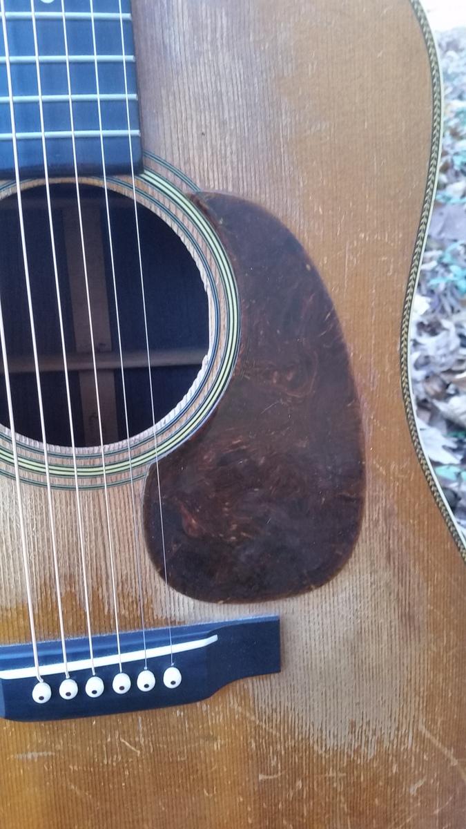 [1946 Martin D-28 1946 Martin D-28 Pickguard]