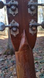 [1946 Martin D-28 Crack detail]