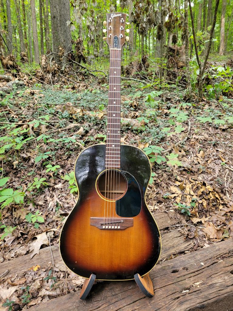 [1968 Gibson B-25 Full Front]